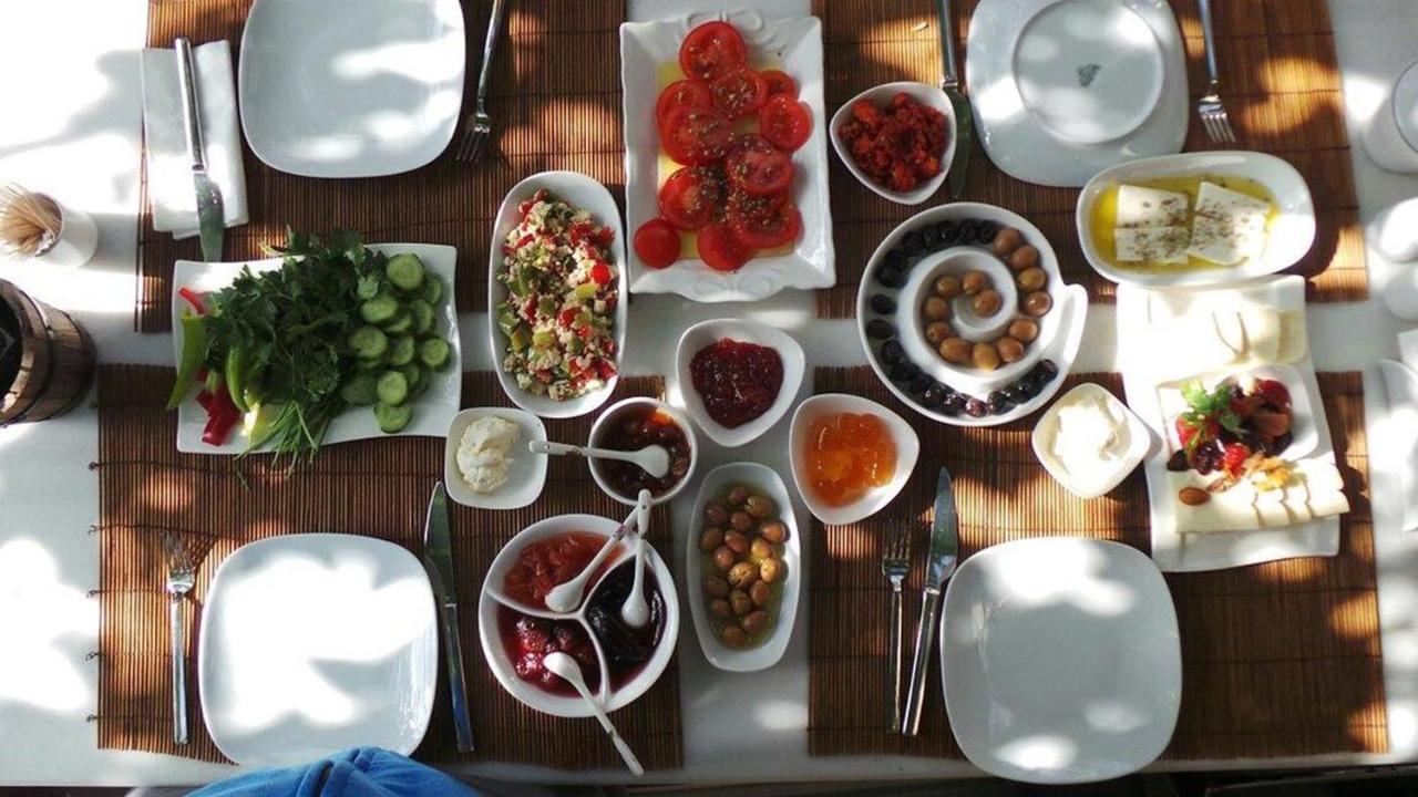Cunda Adali Pansiyon Ayvalı エクステリア 写真